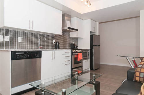 Life Suites Front And Spadina | Toronto | Ontario | Canada 11