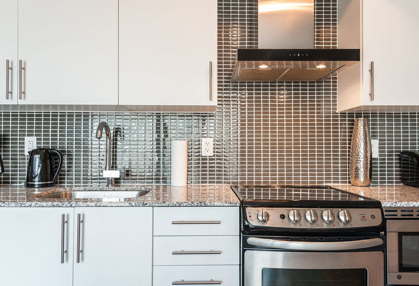 Life Suites Front And Spadina | Toronto | Ontario | Canada 14