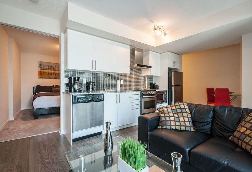 Life Suites Front And Spadina | Toronto | Ontario | Canada 18