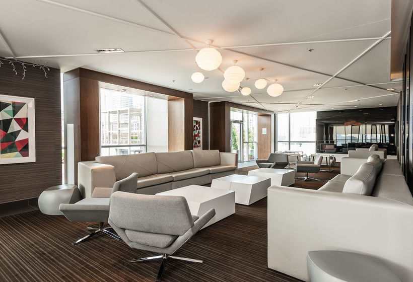 Life Suites Front And Spadina | Toronto | Ontario | Canada 2