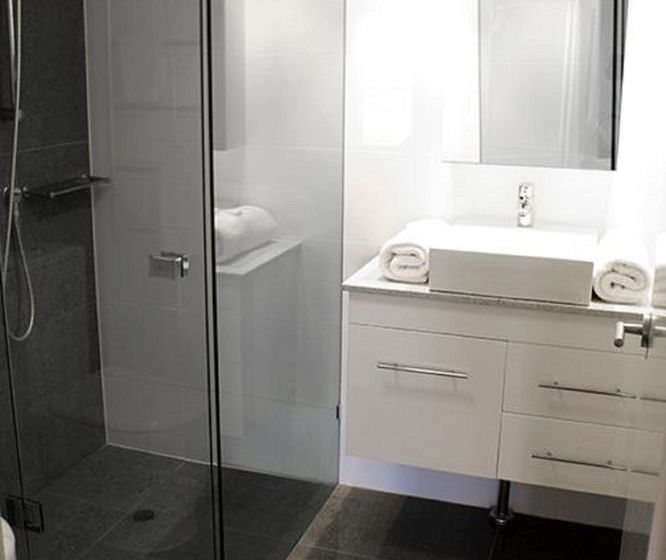 Beaconlea Tower Apartments | Labrador | Queensland | Australia 11