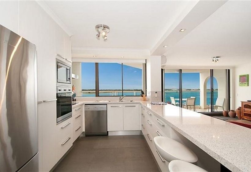 Beaconlea Tower Apartments | Labrador | Queensland | Australia 7