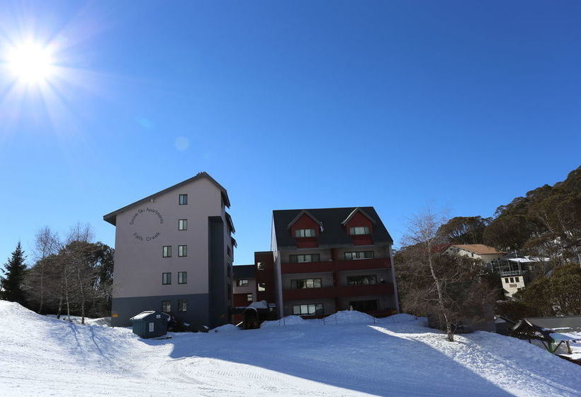 Snow Ski Apartments