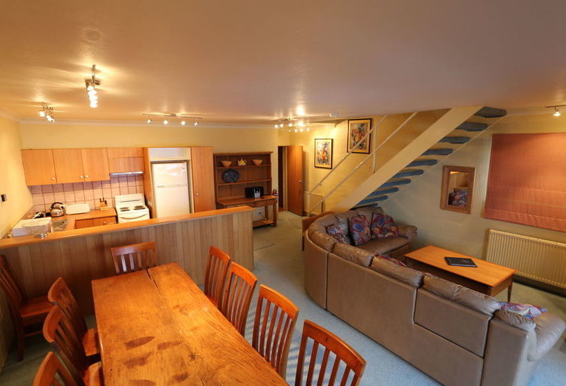 Snow Ski Apartments | Falls Creek | Victoria | Australia 13