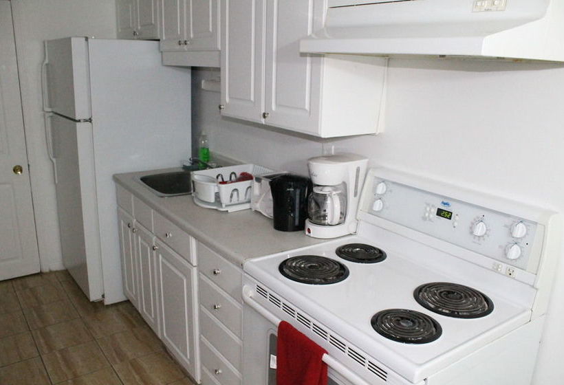 Adib Apartments 2077 Walkley Rd | Ottawa | Ontario | Canada 9