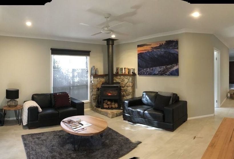 Abalina Cottages Bright