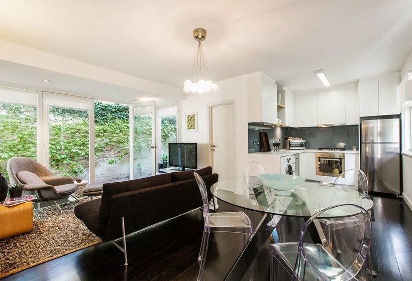 Apartment2c  Moonstruck | Saint Kilda | Victoria | Australia 5