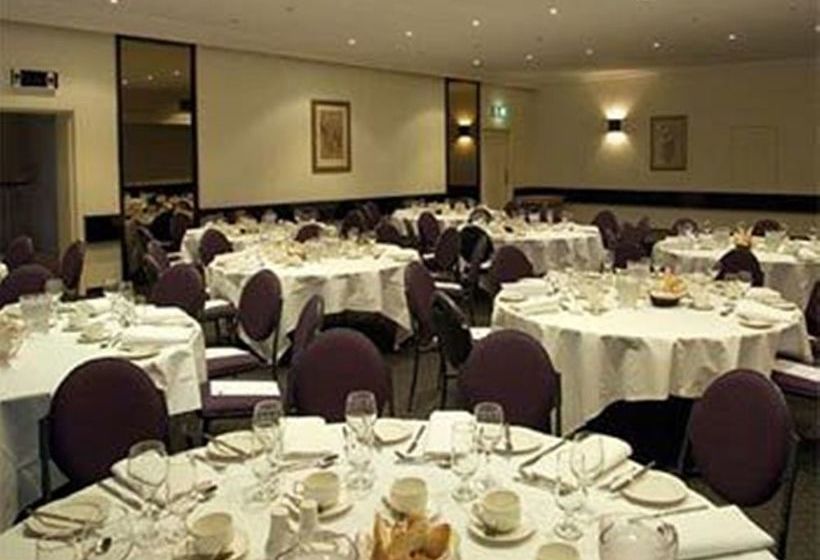 Hotel Crest On Barkly Serviced Apartments | Saint Kilda | Victoria | Australia 14