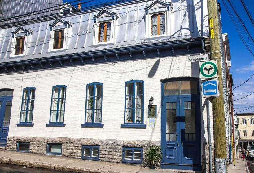 Hotel Au Croissant De Lune | Quebec | Quebec | Canada 4