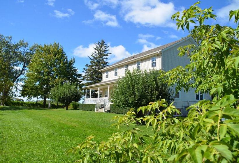 Bed and Breakfast Old Town Country Landing Ontario