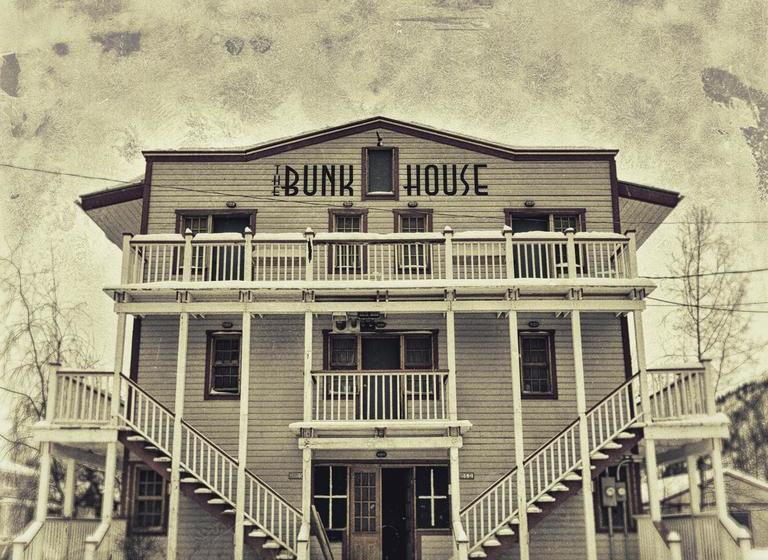 Hotel The Bunkhouse | Dawson City | Yukon Territory | Canada 9