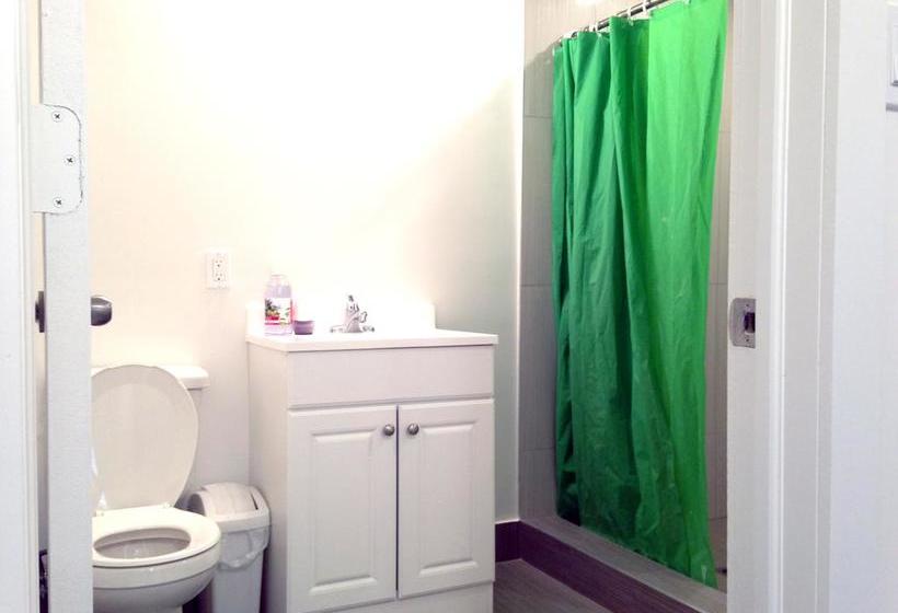 Hostel Bnbto | Toronto | Ontario | Canada 4