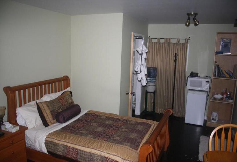 Bayside Bed & Breakfast | Yellowknife | Northwest Territories | Canada 6