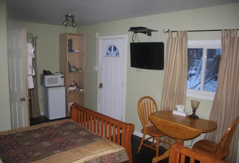 Bayside Bed & Breakfast | Yellowknife | Northwest Territories | Canada 7