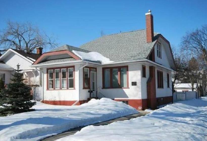 Norwood Bed & Breakfast | Winnipeg | Manitoba | Canada 19