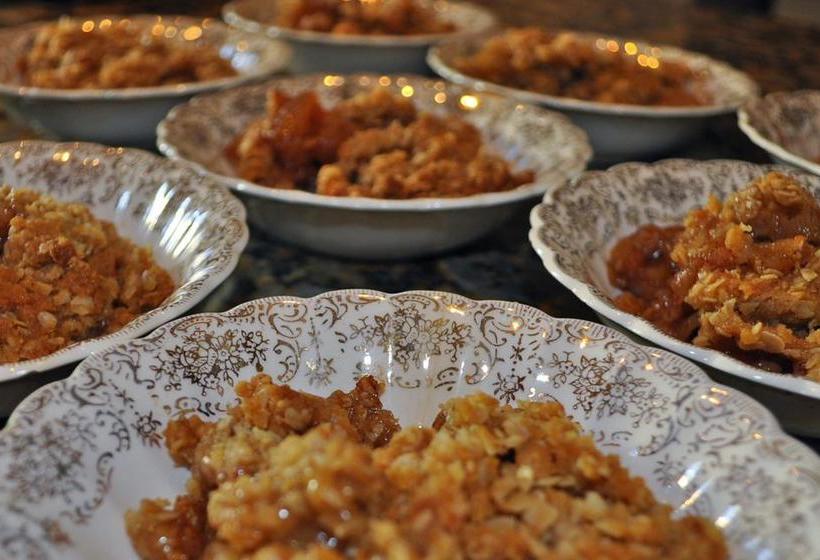 Greystone Manor Bed And Breakfast | Niagara Falls | Ontario | Canada 13