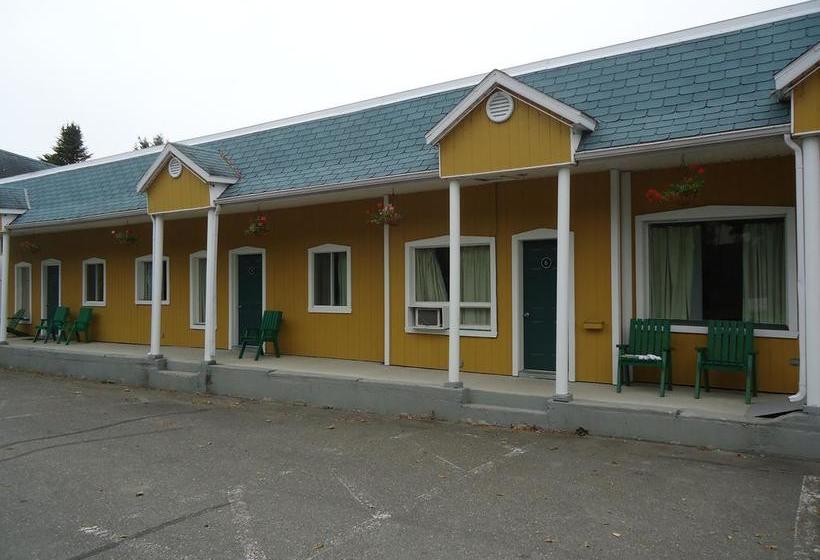 Motel Côté | Riviere du Loup | Quebec | Canada 19