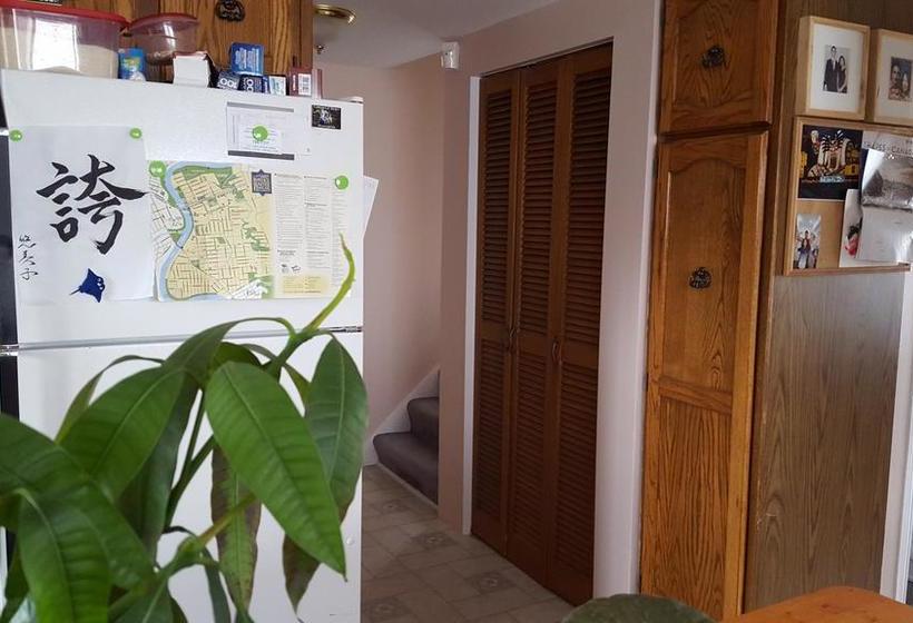 Bed and Breakfast Yumiko S House | Winnipeg | Manitoba | Canada 17