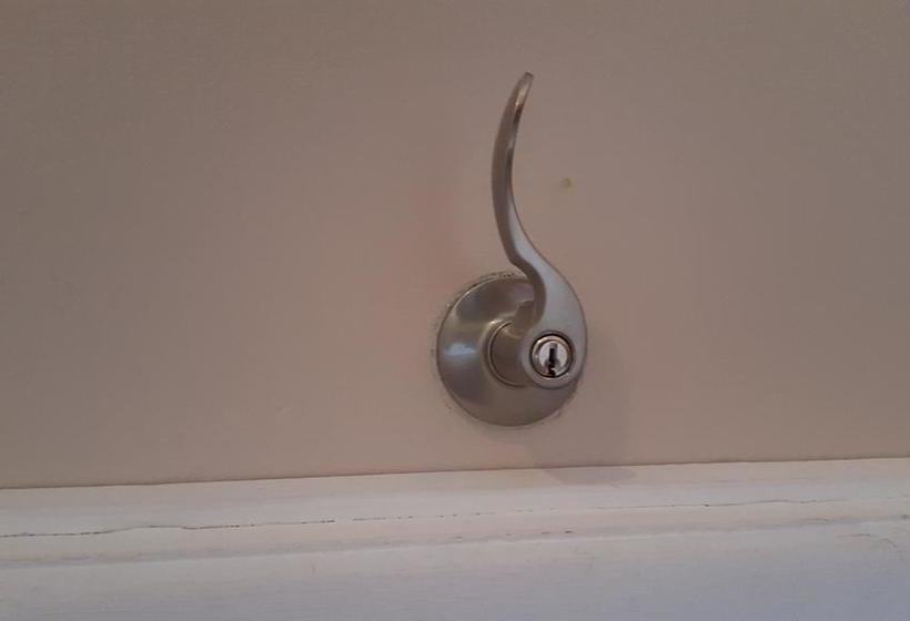 Bed and Breakfast Yumiko S House | Winnipeg | Manitoba | Canada 18