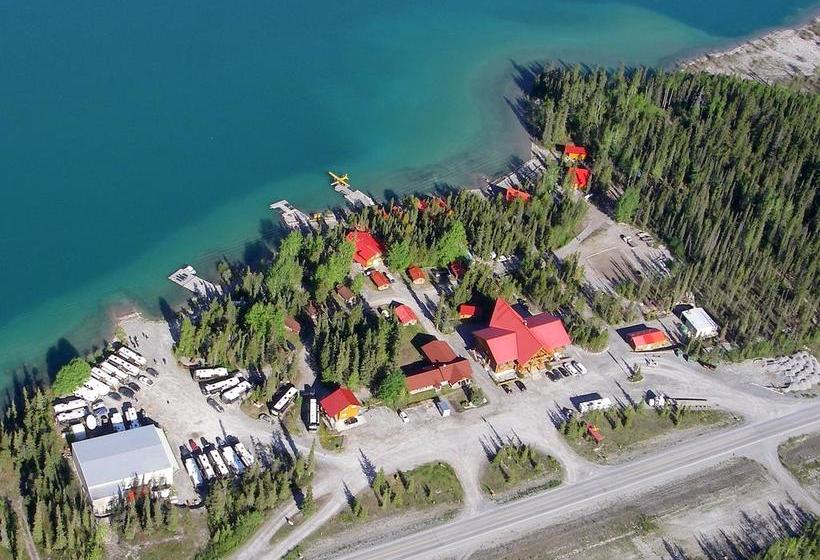 Hotel Northern Rockies Lodge | Muncho Lake | British Columbia | Canada 3