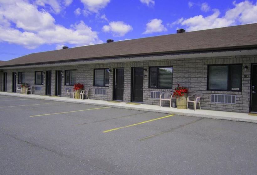Motel Alexandrin | Saint Georges | Quebec | Canada 12
