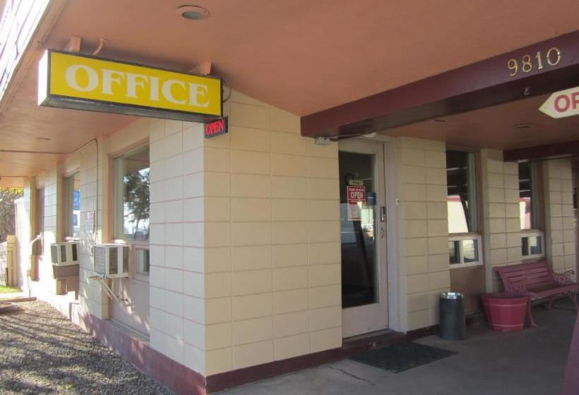 Motel Four Seasons Motor Inn | Fort st. John | British Columbia | Canada 14