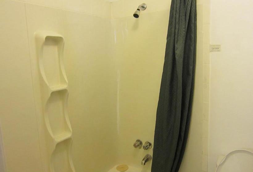 Motel Four Seasons Motor Inn | Fort st. John | British Columbia | Canada 17