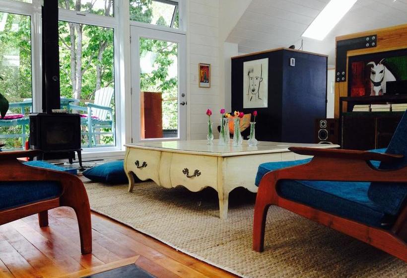 Bed and Breakfast Au Balcon Chez Juliette | Saint-Mathieu-du-Parc | Quebec | Canada 17