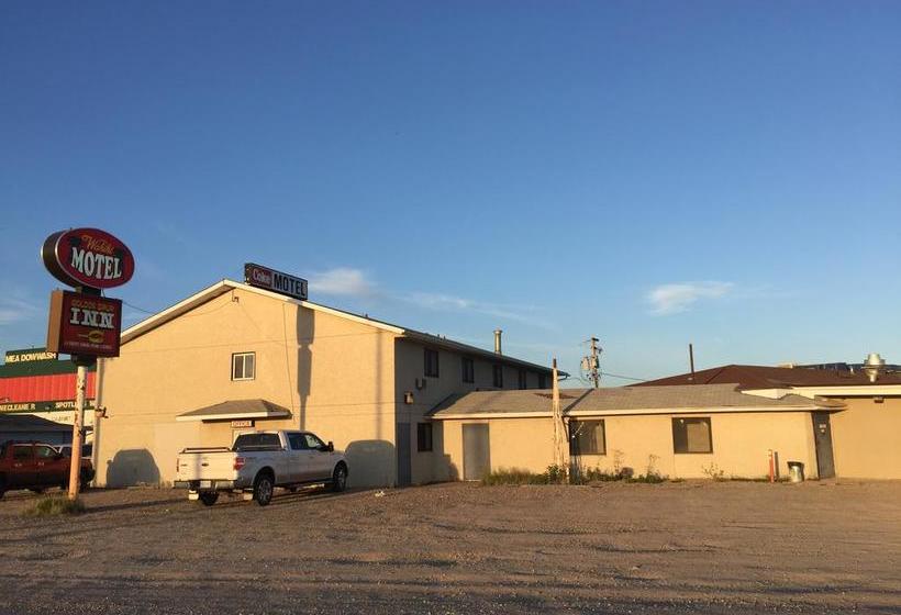 Wakiki Motel & Lounge Meadow Lake Saskatchewan