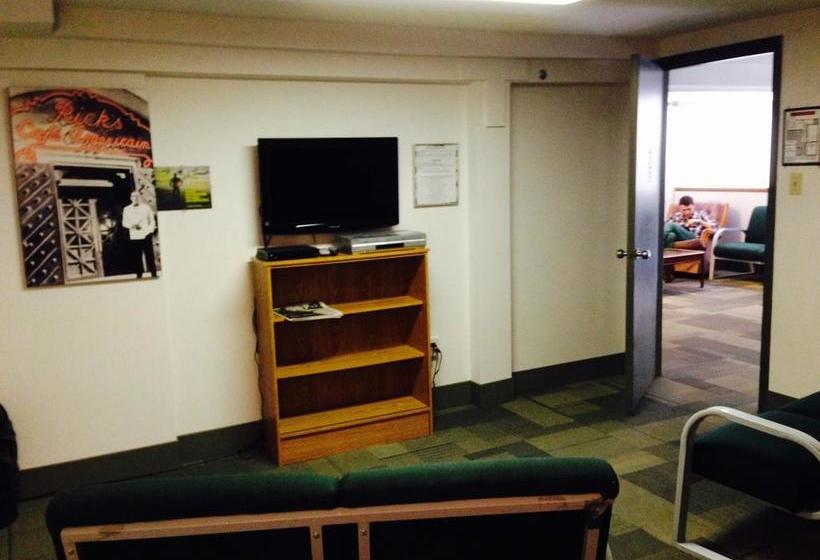 Hostel Hivictoria | Victoria | British Columbia | Canada 18