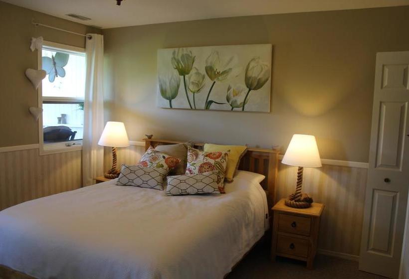 Country Cottage B&b | Vernon | British Columbia | Canada 2