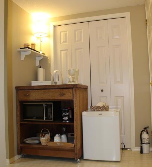 Country Cottage B&b | Vernon | British Columbia | Canada 9