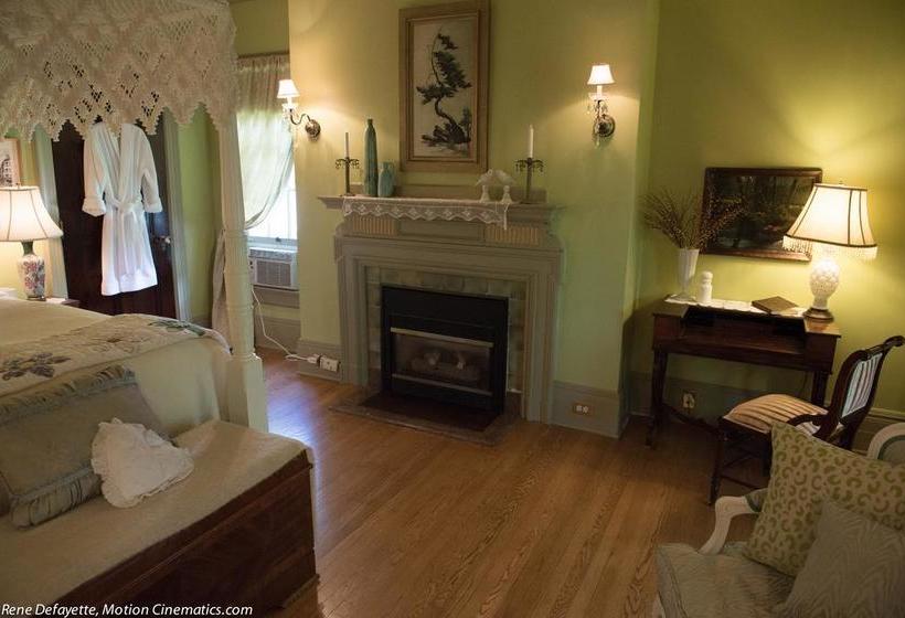 Bed and Breakfast Montrose Inn