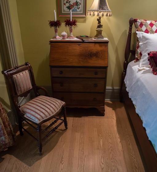 Bed and Breakfast Montrose Inn | Belleville | Ontario | Canada 16