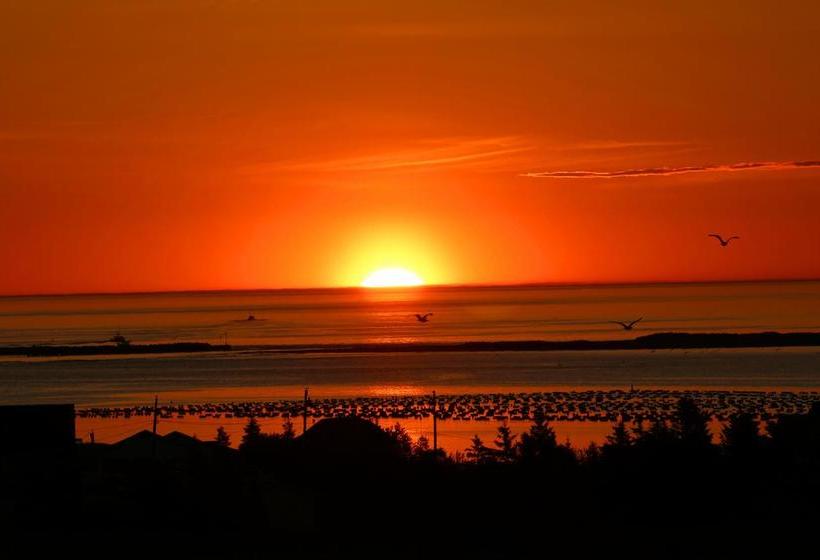 Resort Blue Crest Cottages | North Rustico | Prince Edward Island | Canada 9