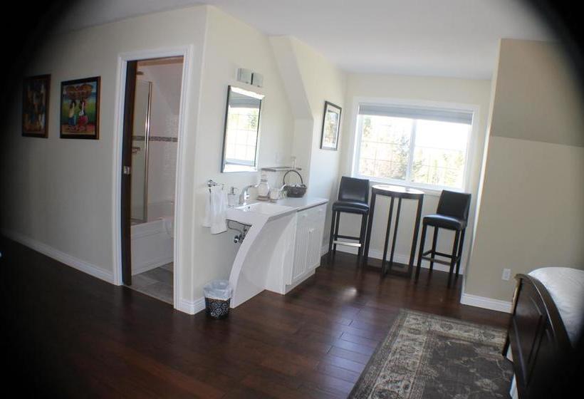 Remo Ridge Bed & Breakfast | Terrace | British Columbia | Canada 11