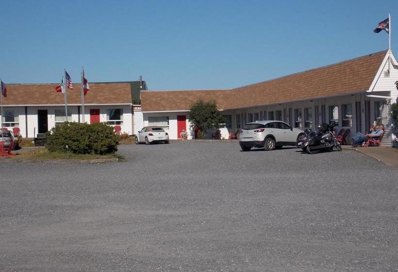 Motel & Camping Le Pirate | Cap-Chat | Quebec | Canada 1