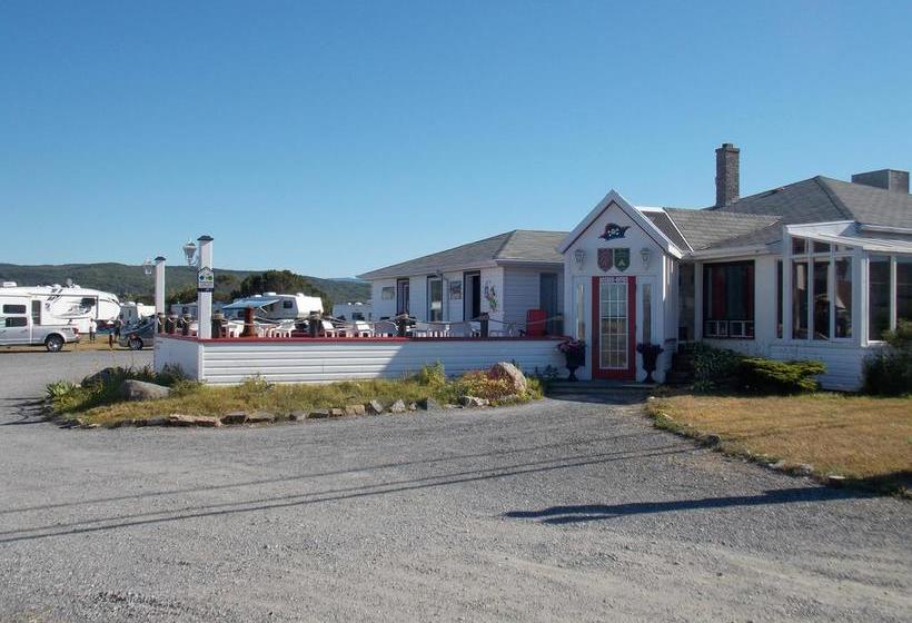 Motel & Camping Le Pirate | Cap-Chat | Quebec | Canada 2