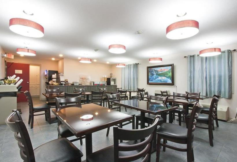 Crossroads Motel | Kindersley | Saskatchewan | Canada 20