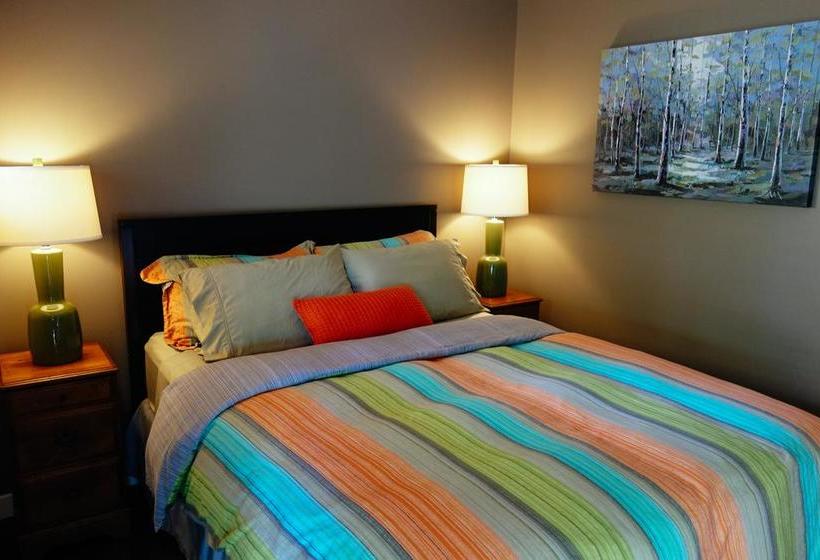 Skeena River House Bed & Breakfast | Terrace | British Columbia | Canada 13