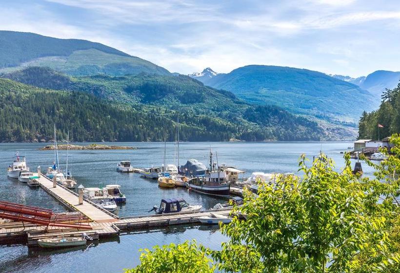 Motel Bathgate Marina | Egmont | British Columbia | Canada 8