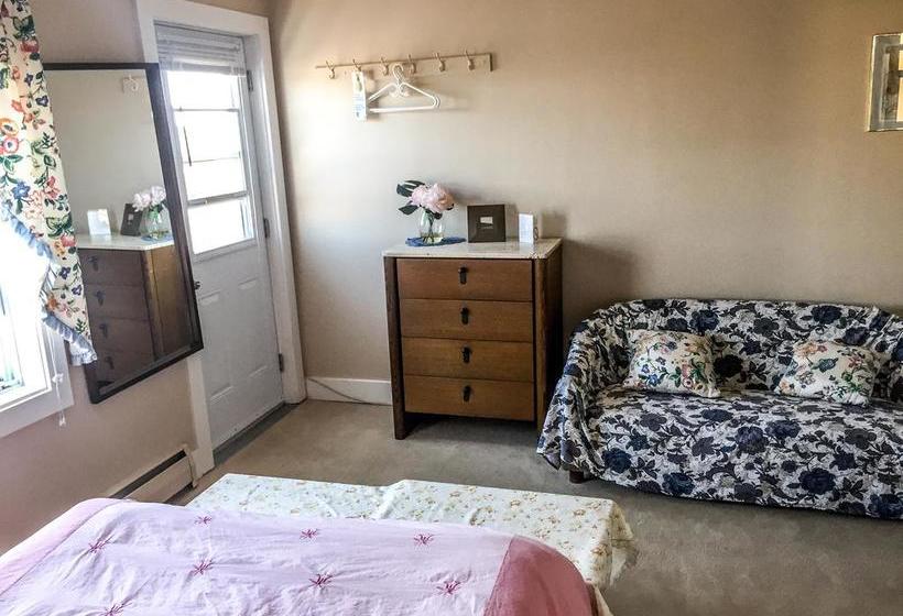 Admiral S Quay Motel & Suites