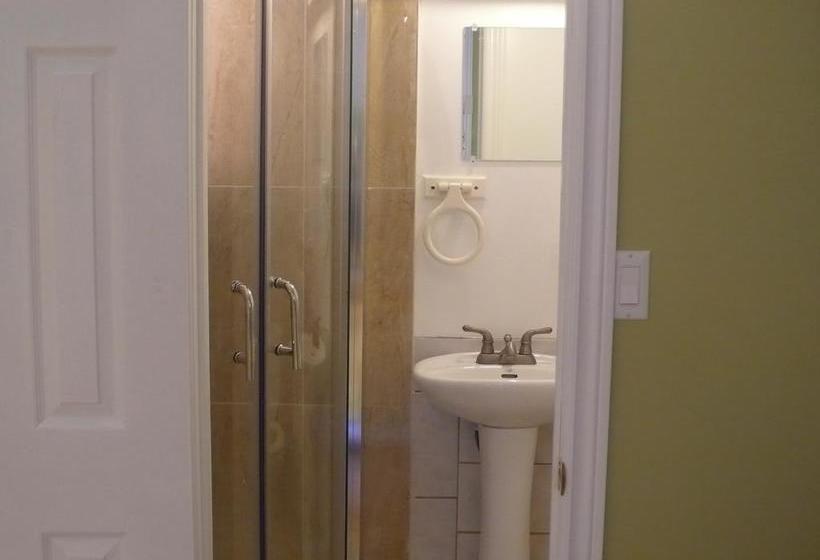 Niagara S Emerald Falls Bed & Breakfast | Niagara Falls | Ontario | Canada 11