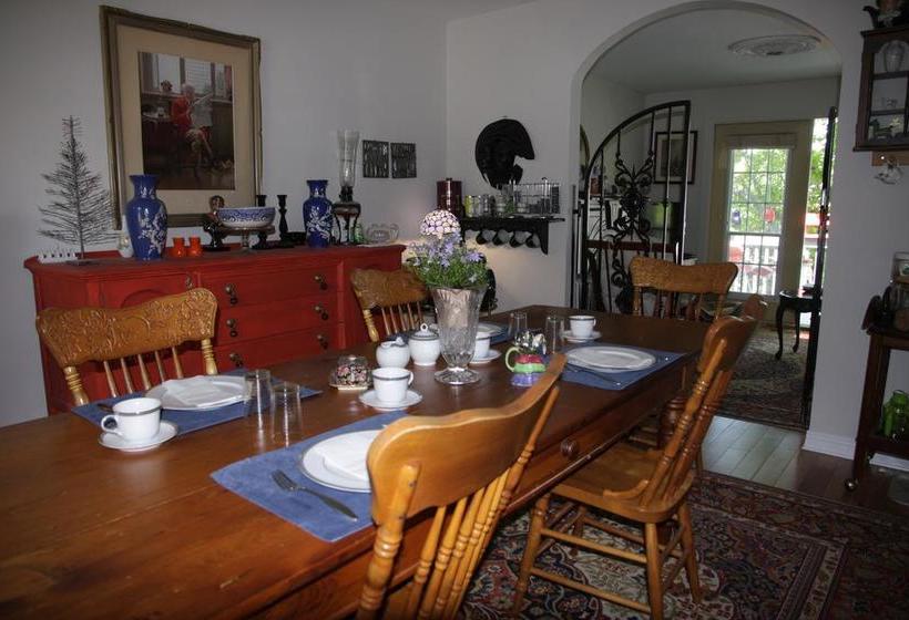 O Brien House Bed And Breakfast | Kingston | Ontario | Canada 6