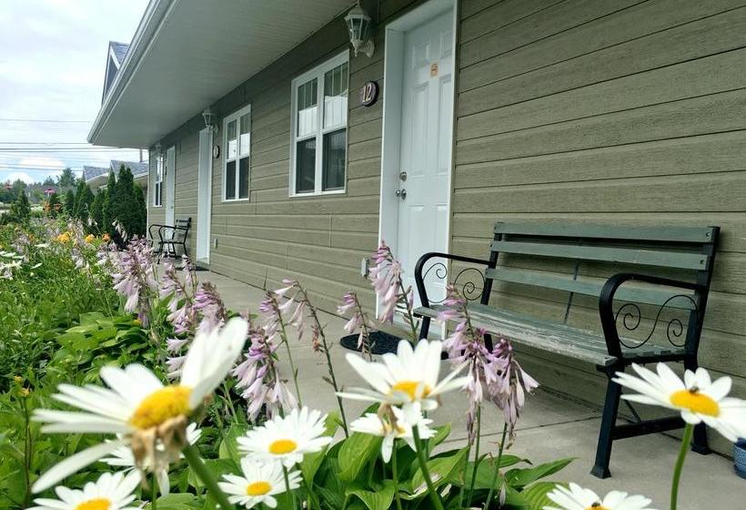 Motel Des Cèdres | Sherbrooke | Quebec | Canada 4