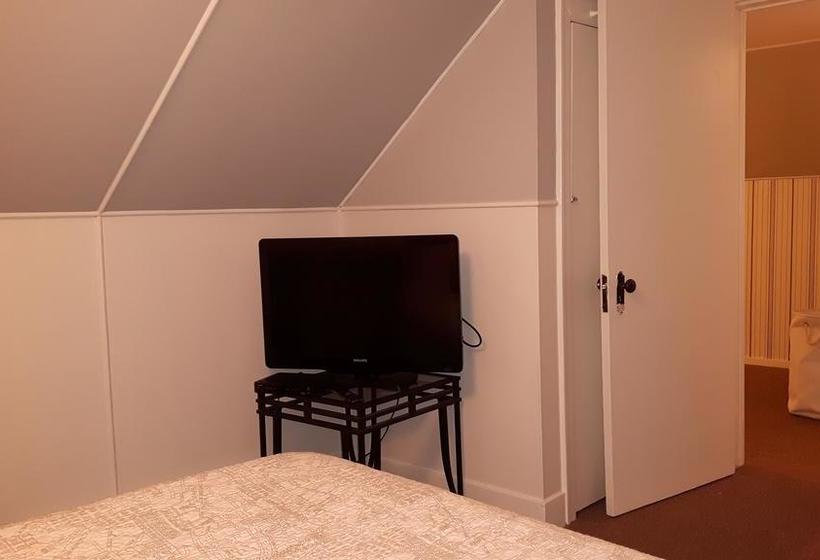 Campbell Cottage B&b | Nanaimo | British Columbia | Canada 10