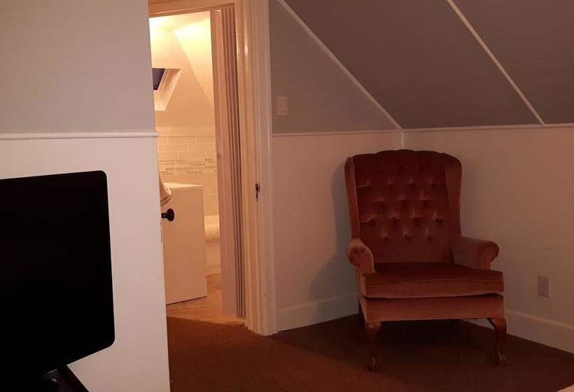 Campbell Cottage B&b | Nanaimo | British Columbia | Canada 9