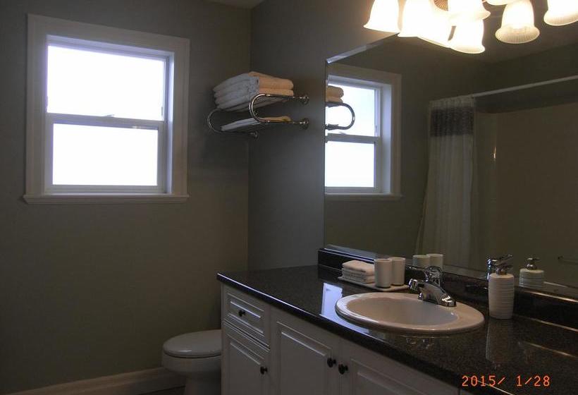 Nanaimo Ocean View B&b | Nanaimo | British Columbia | Canada 19