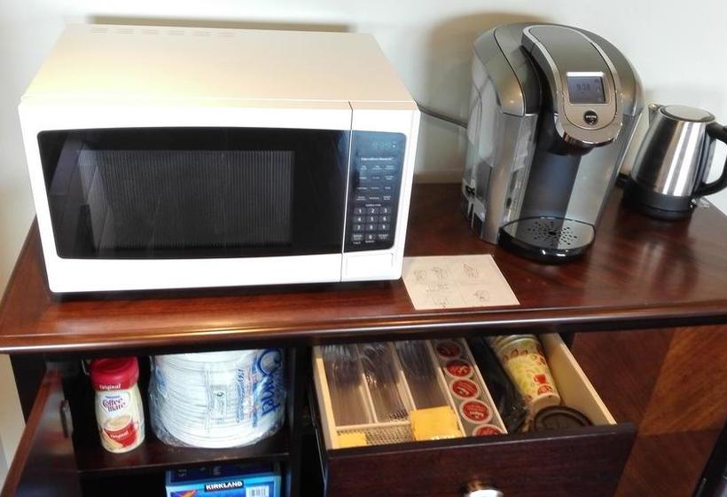 Nanaimo Ocean View B&b | Nanaimo | British Columbia | Canada 8