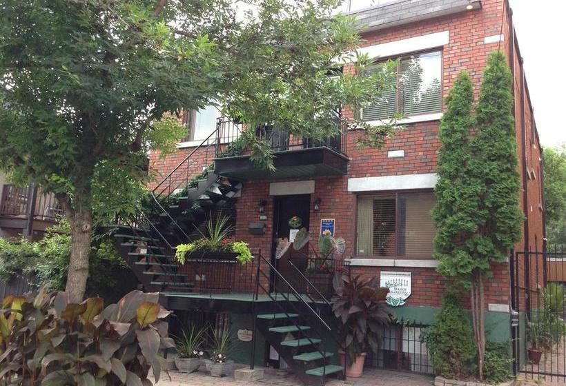 Maison Des Jardins B & B | Montreal | Quebec | Canada 6